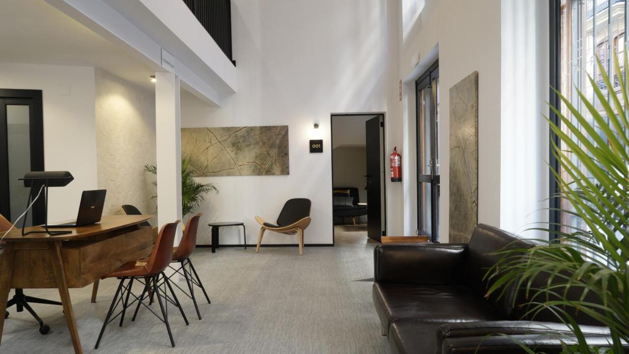 Md Design Hotel - Portal Del Real 발렌시아 외부 사진