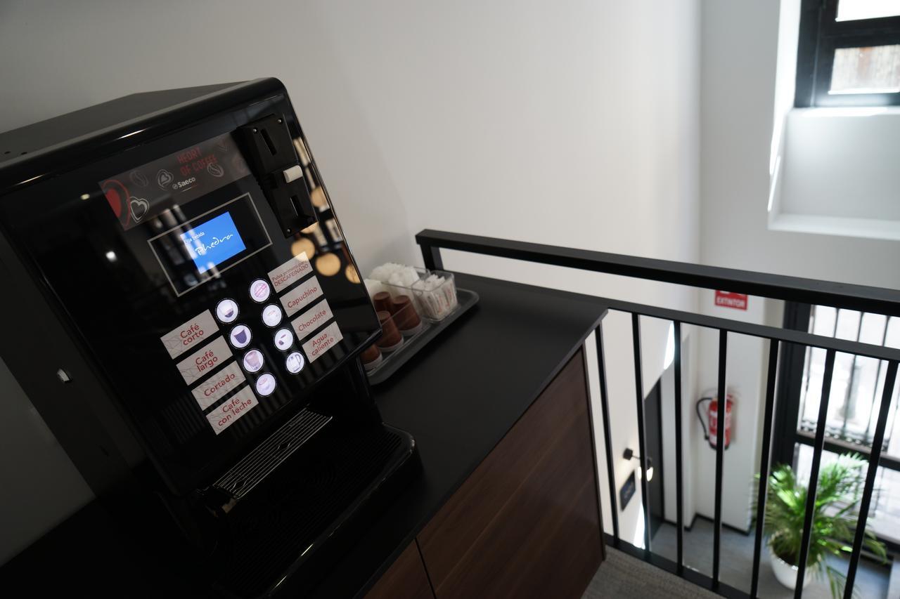 Md Design Hotel - Portal Del Real 발렌시아 외부 사진