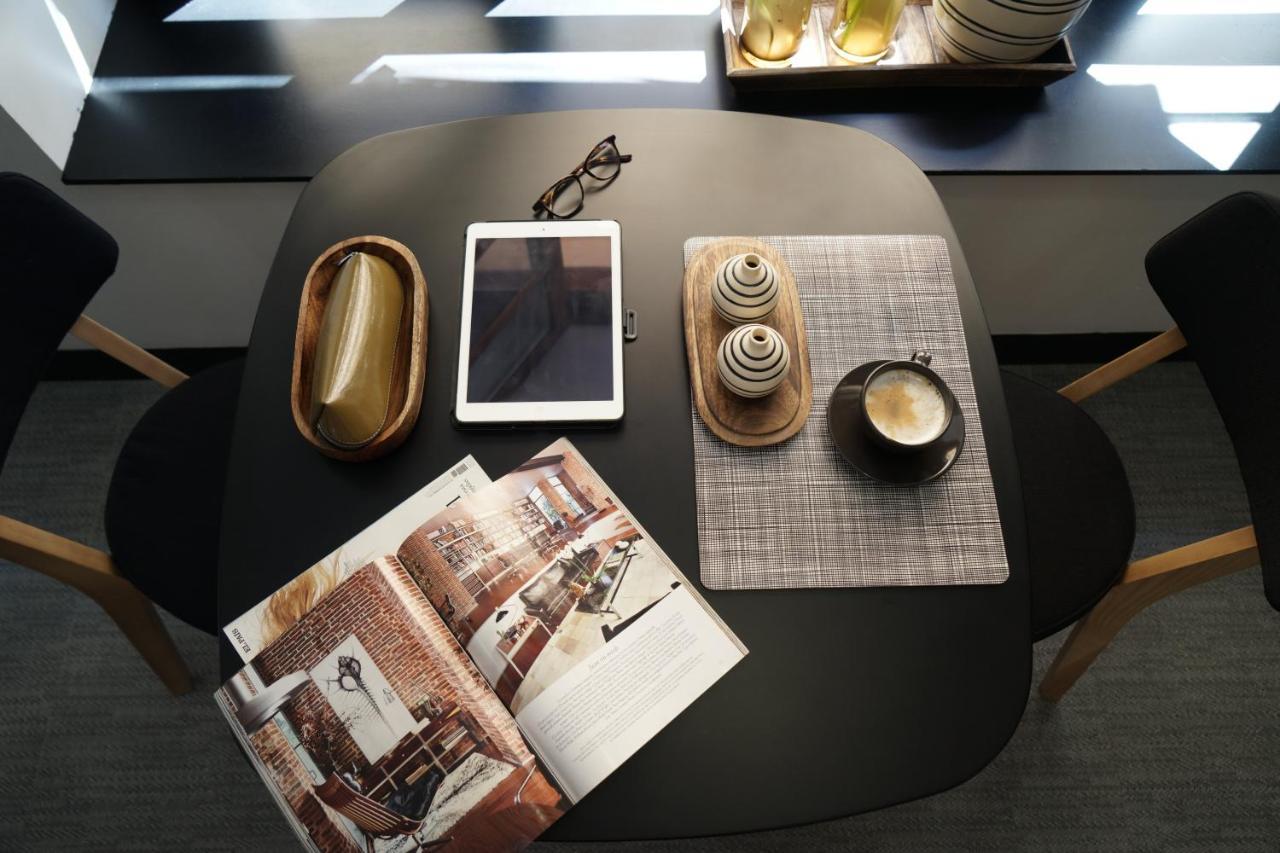 Md Design Hotel - Portal Del Real 발렌시아 외부 사진